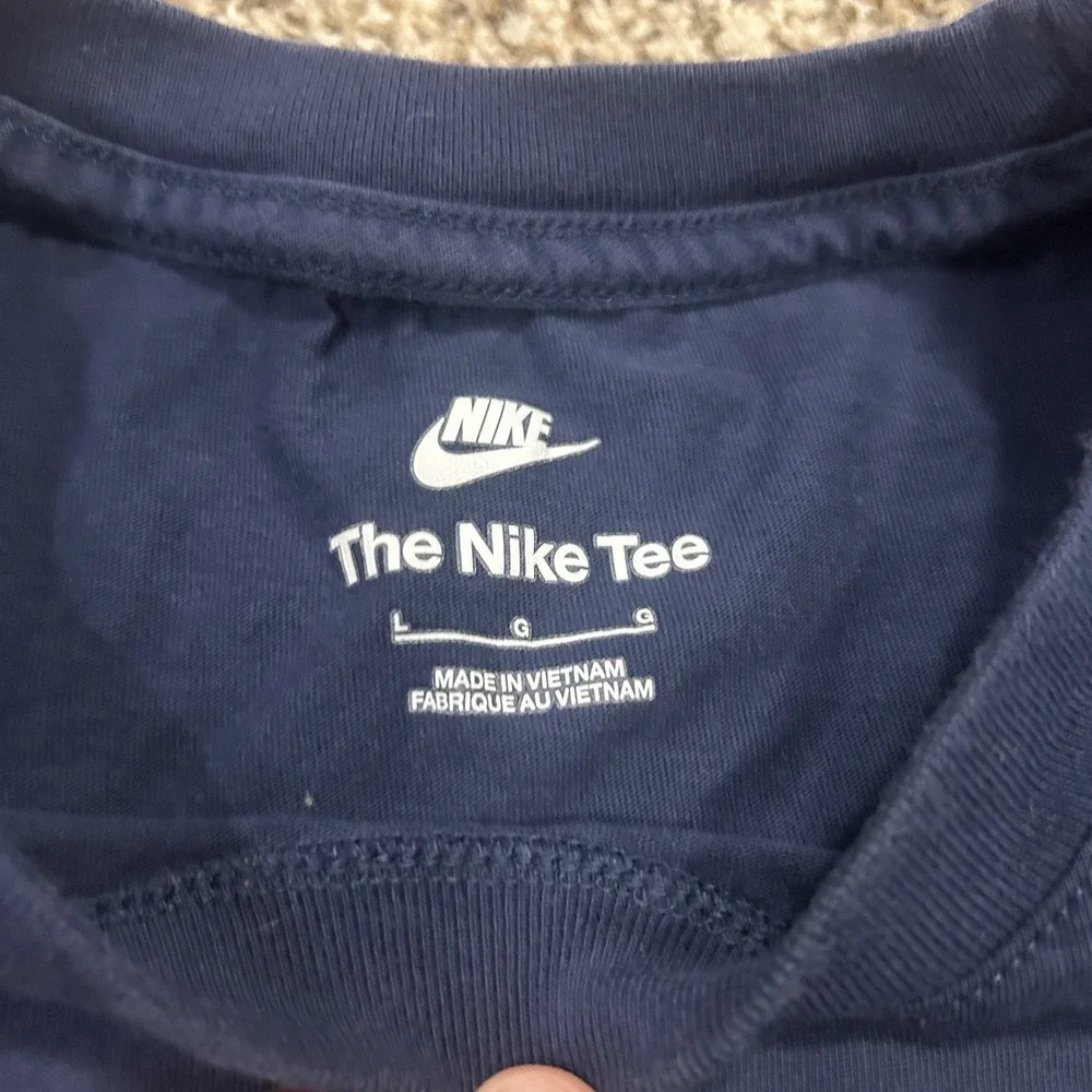 Nike shirt men